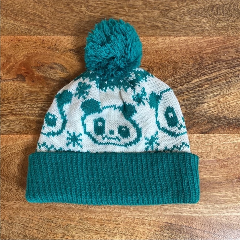 VTG 80’S Green Panda Bear Knit Knitted Pom Pom Winter Hat Beanie - Picture 1 of 14